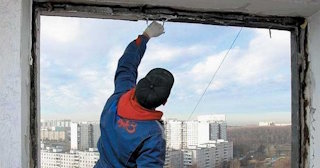 Демонтаж остекления балкона в Северодвинске - цена от 571 руб. - Сварной-Свр