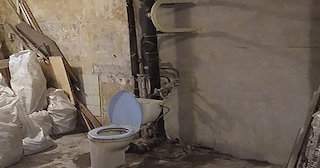 Демонтаж сантехкабины в панельном доме - цена от 1038 рублей | Сварной-Свр